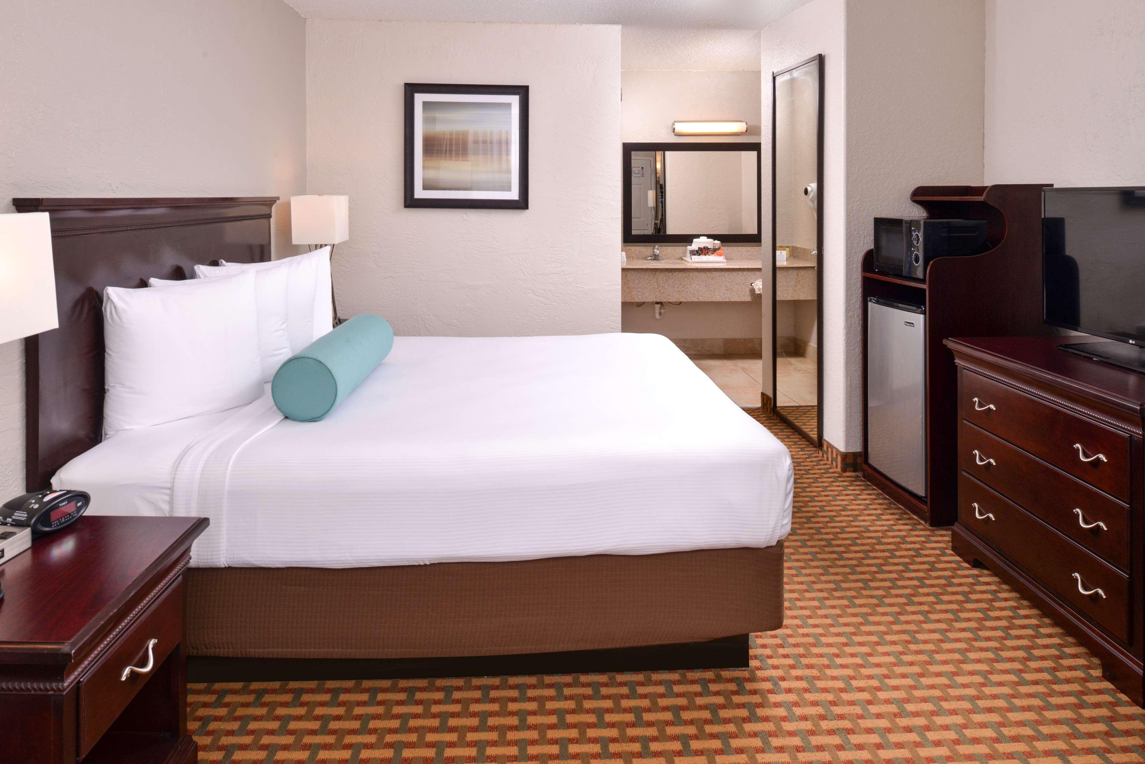 Mai Hana Hotel- Intl Drive, Trademark Collection By Wyndham Williamsburg Bagian luar foto
